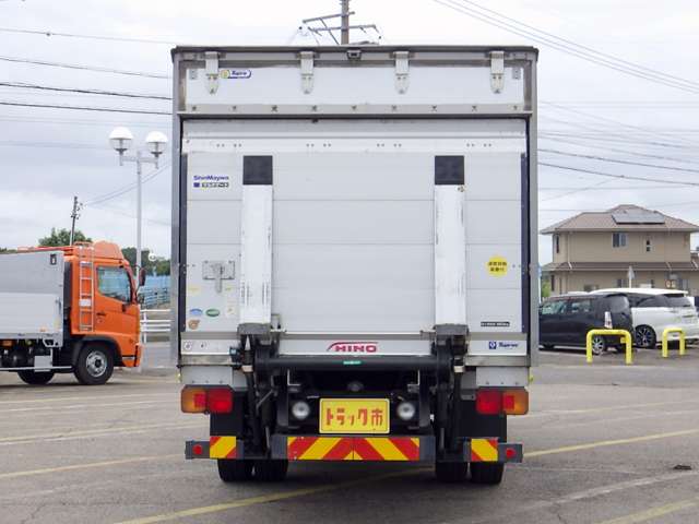 Hino Ranger 8