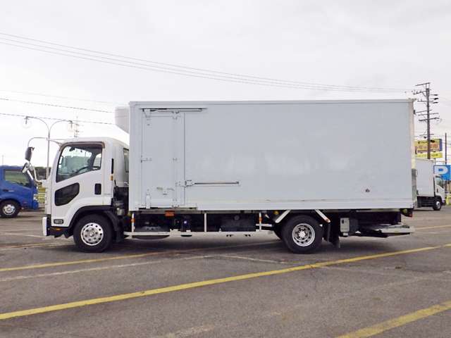 Isuzu Forward 6