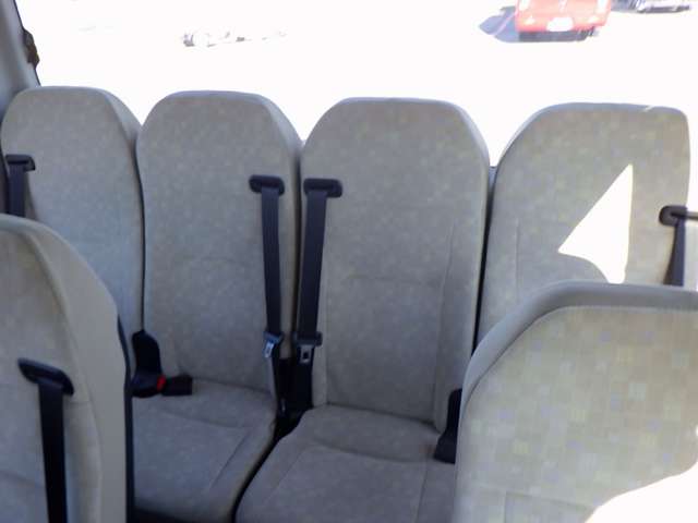 Toyota Coaster 11