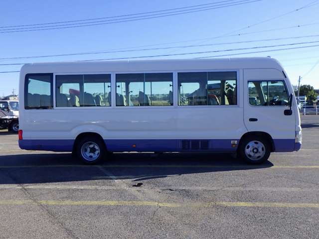 Toyota Coaster 5