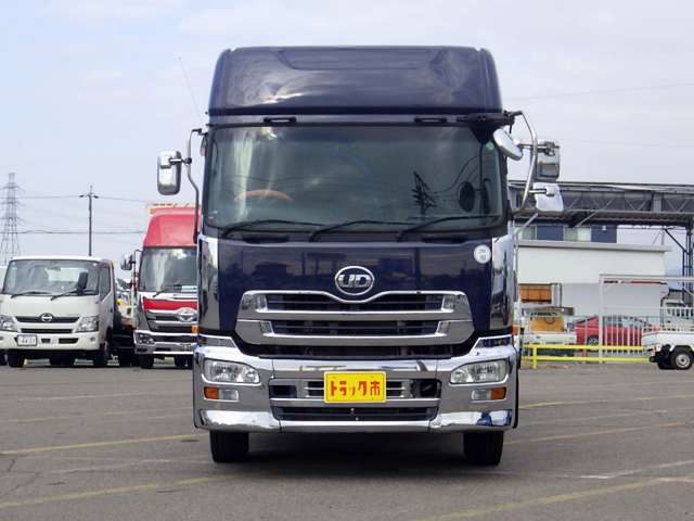 UD Trucks Quon 5