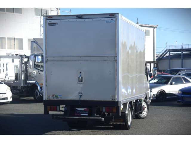 Isuzu Elf 11