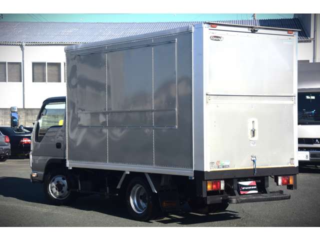 Isuzu Elf 5