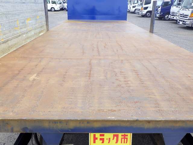 Mitsubishi Fuso Fighter 12
