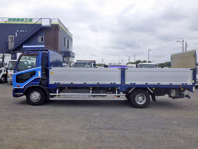 Mitsubishi Fuso Fighter 6