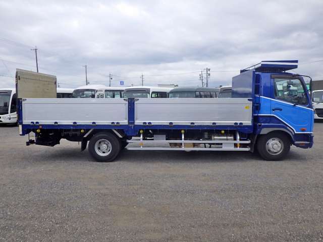 Mitsubishi Fuso Fighter 7
