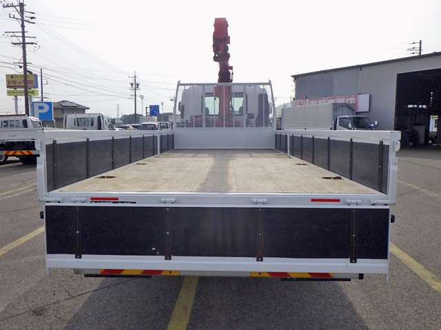 Isuzu Forward 9