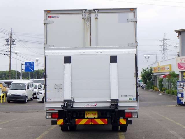 Hino Ranger 8