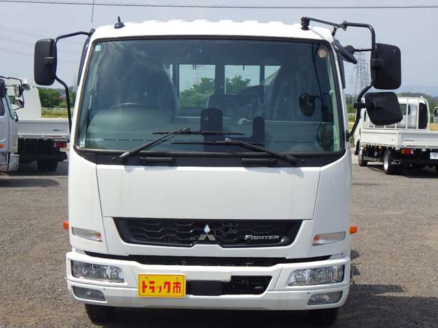 Mitsubishi Fuso Fighter 5
