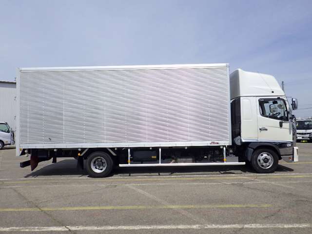Hino Ranger 7