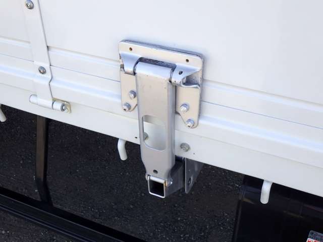 UD Trucks Condor 9
