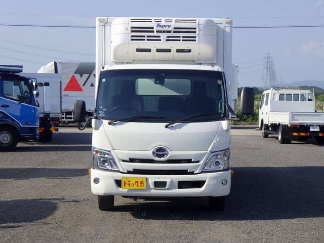 Hino Dutro 5