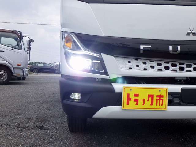 Mitsubishi Fuso Canter 5