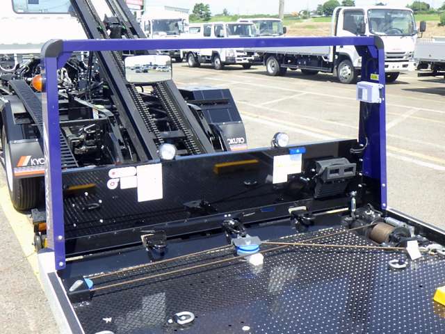 Mitsubishi Fuso Canter 12