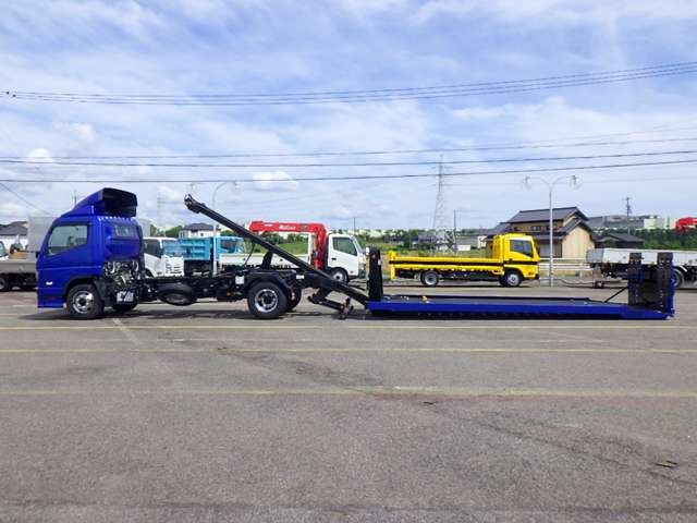 Mitsubishi Fuso Canter 10