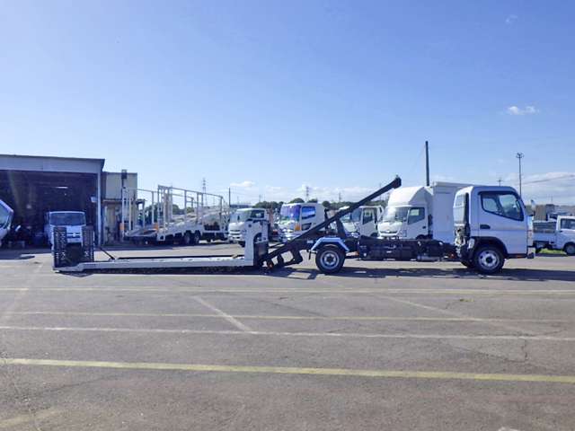 Mitsubishi Fuso Canter 11