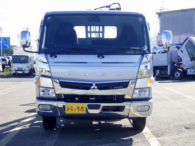 Mitsubishi Fuso Canter 5