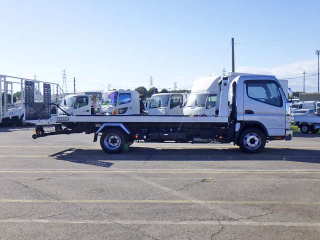 Mitsubishi Fuso Canter 7