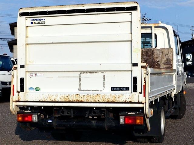 Hino Dutro 3