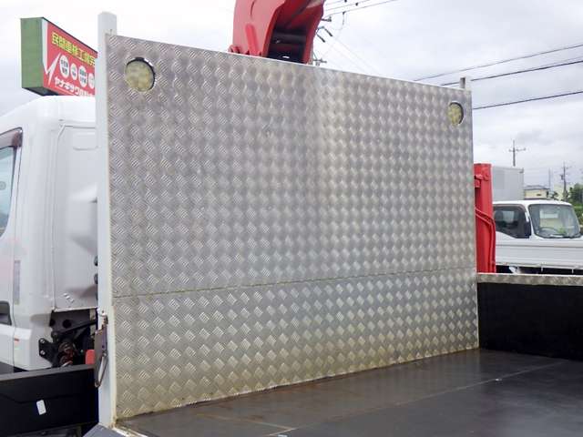 Mitsubishi Fuso Canter 12