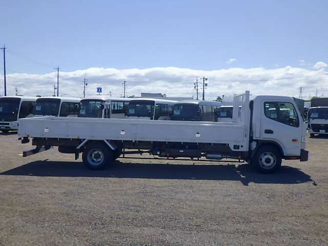 Mitsubishi Fuso Canter EX 7