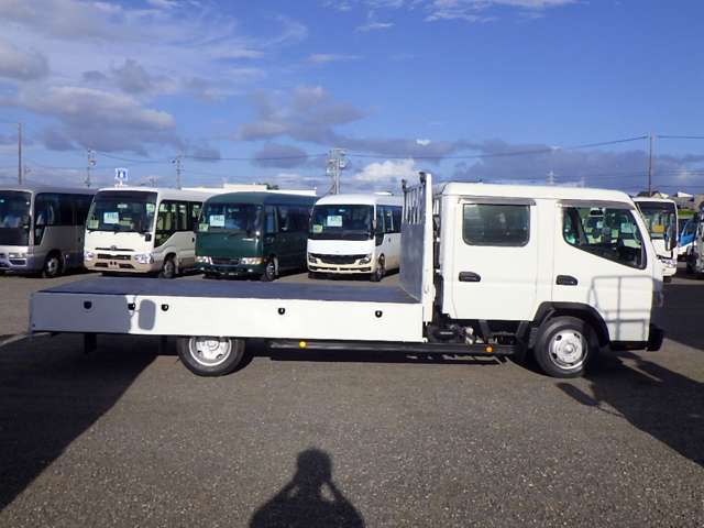 Mitsubishi Fuso Canter 11