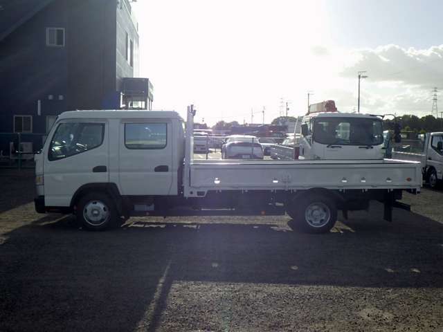 Mitsubishi Fuso Canter 6