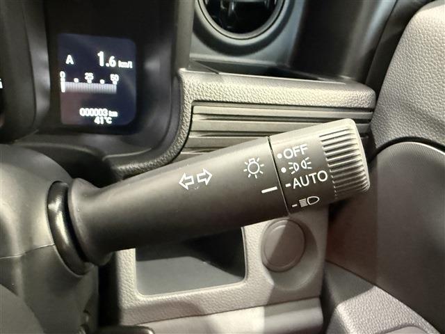 Honda N-VAN 11