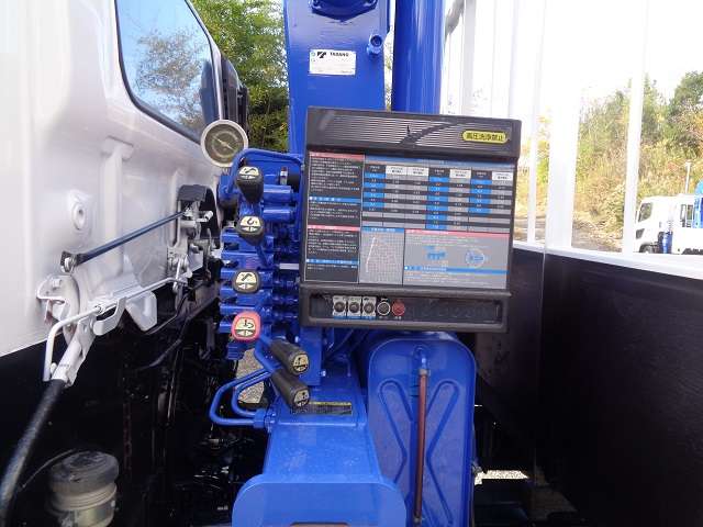 Hino Ranger 12