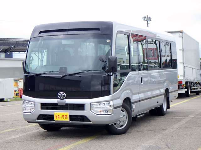 Toyota Coaster 6