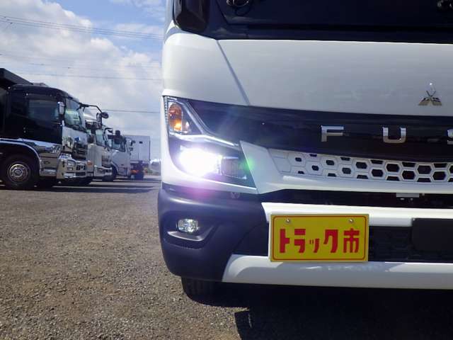 Mitsubishi Fuso Canter 5
