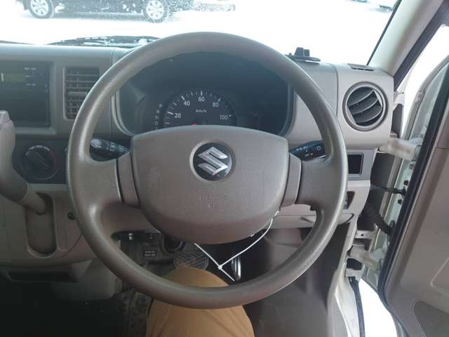 Suzuki Every 8