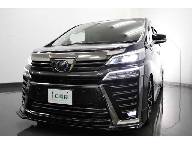 Toyota Vellfire 12