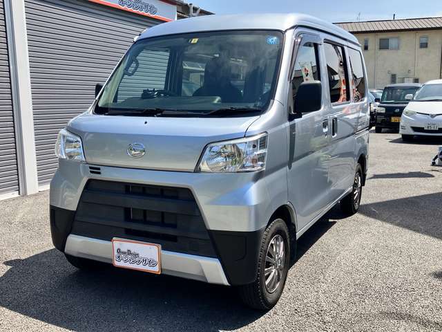 Daihatsu Hijet Cargo 9