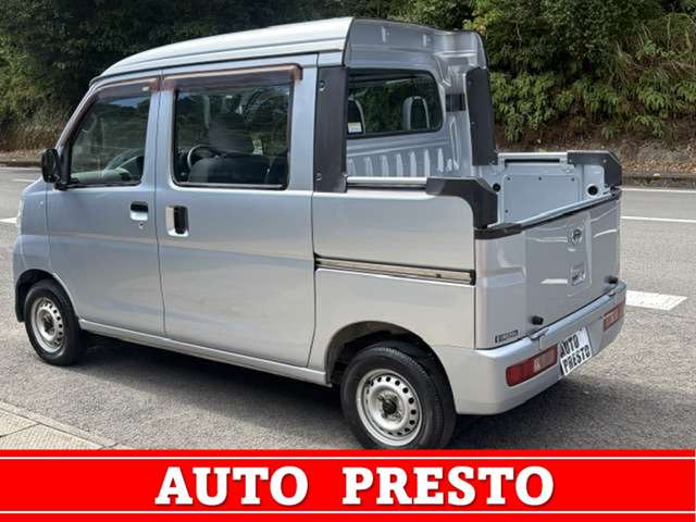 Daihatsu Hijet Deck Van 12