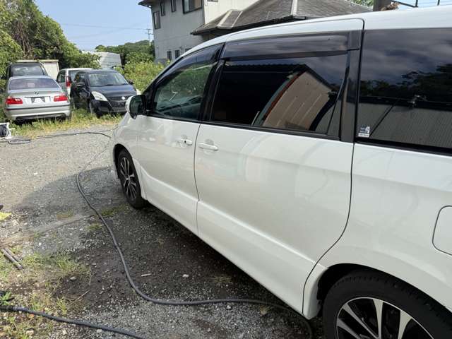 Toyota Estima 11
