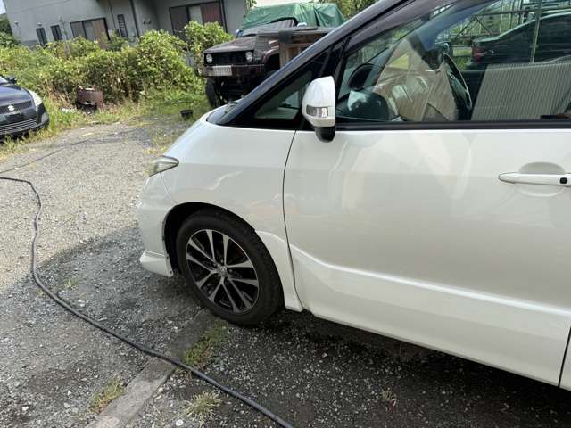 Toyota Estima 12