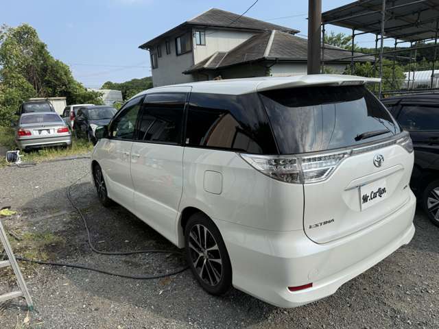 Toyota Estima 10