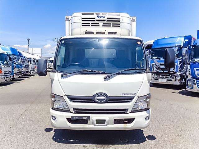 Hino Dutro 4