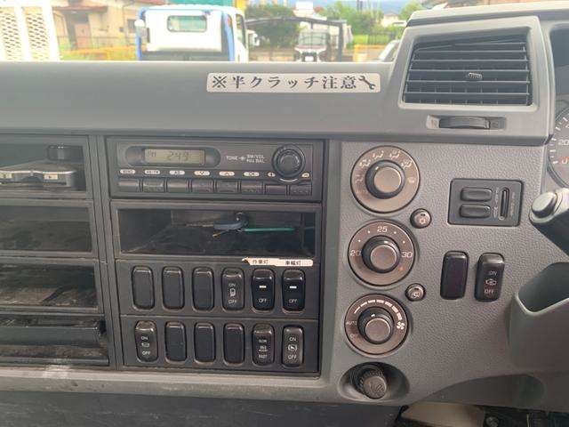 Mitsubishi Fuso Fighter 12