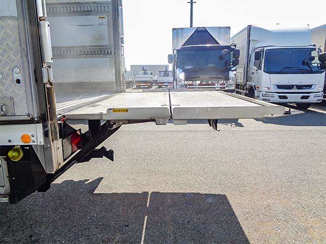 Hino Ranger 12