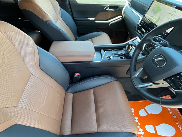 Lexus GX 7