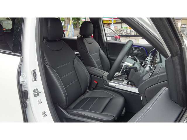 Mercedes-Benz GLB 8