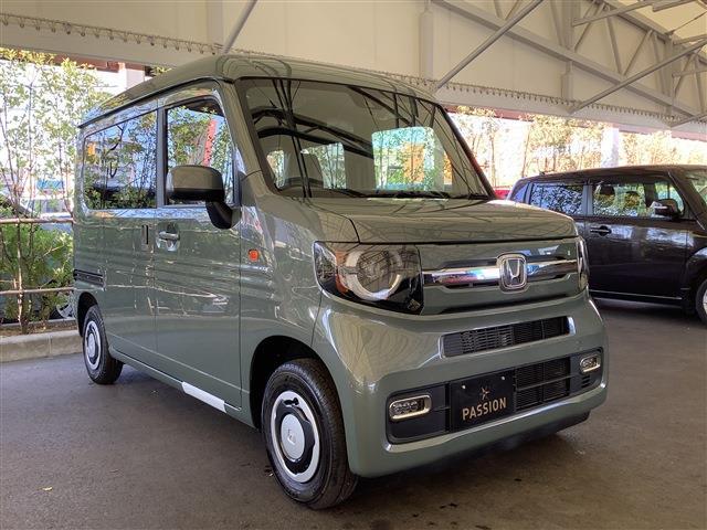 Honda N-VAN 8