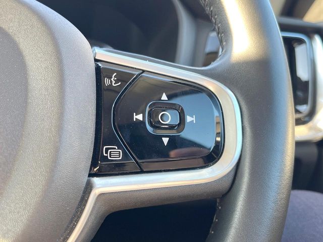 Volvo V60 Cross Country 11
