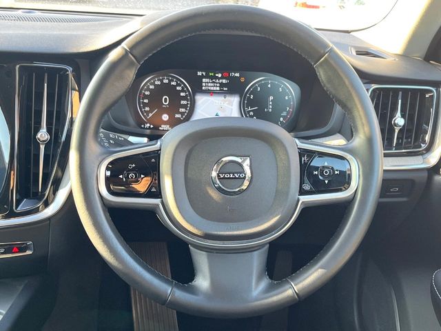 Volvo V60 Cross Country 9