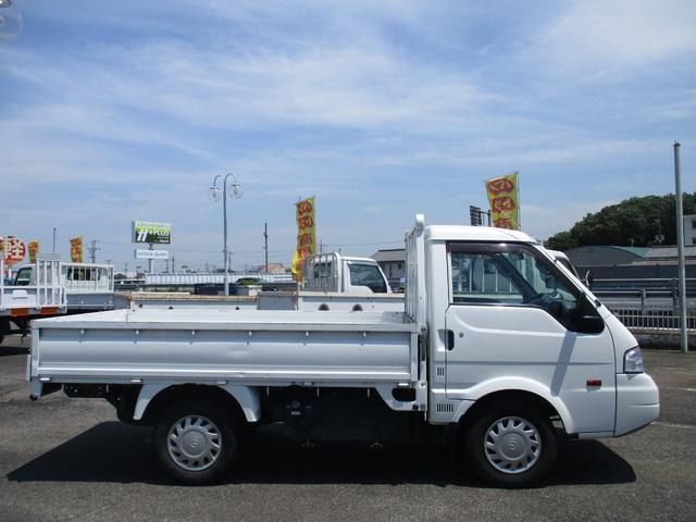 Mazda Bongo Truck 4