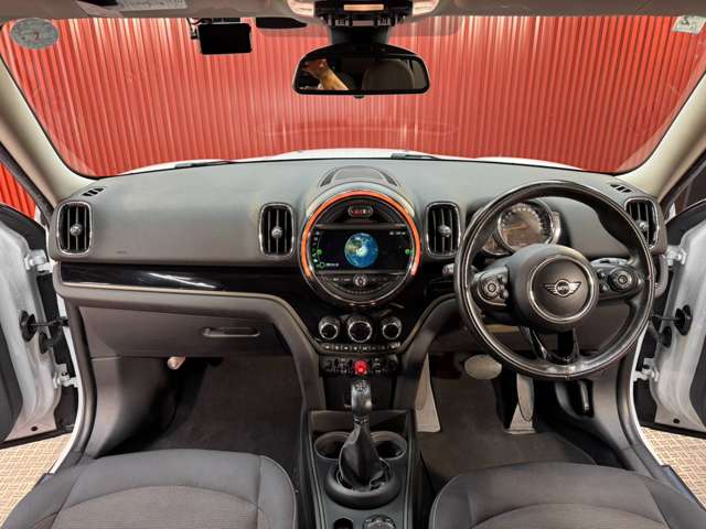 MINI Crossover 4