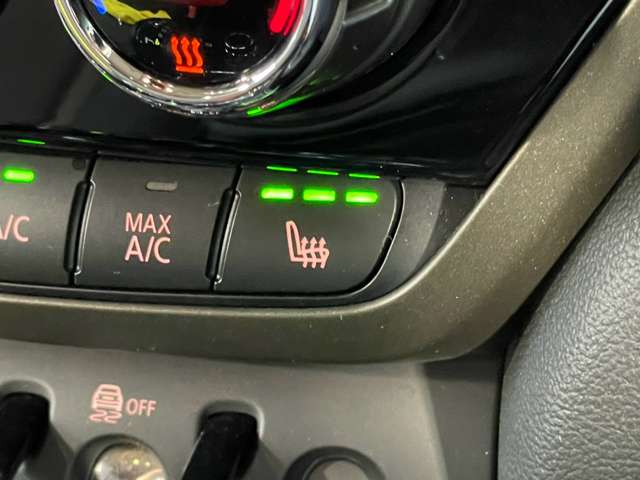 MINI Crossover 9