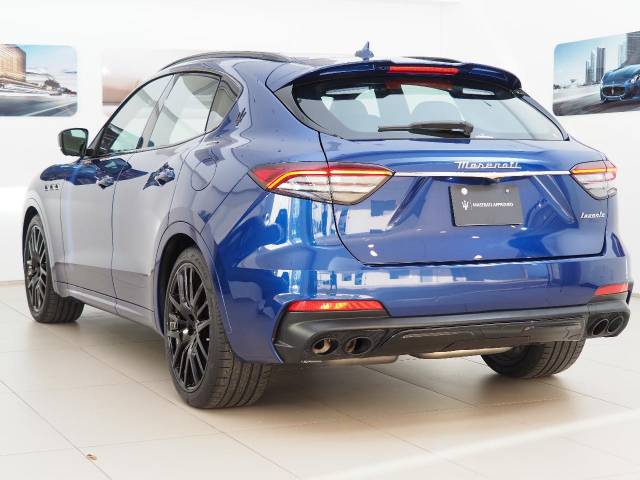 Maserati Levante 4